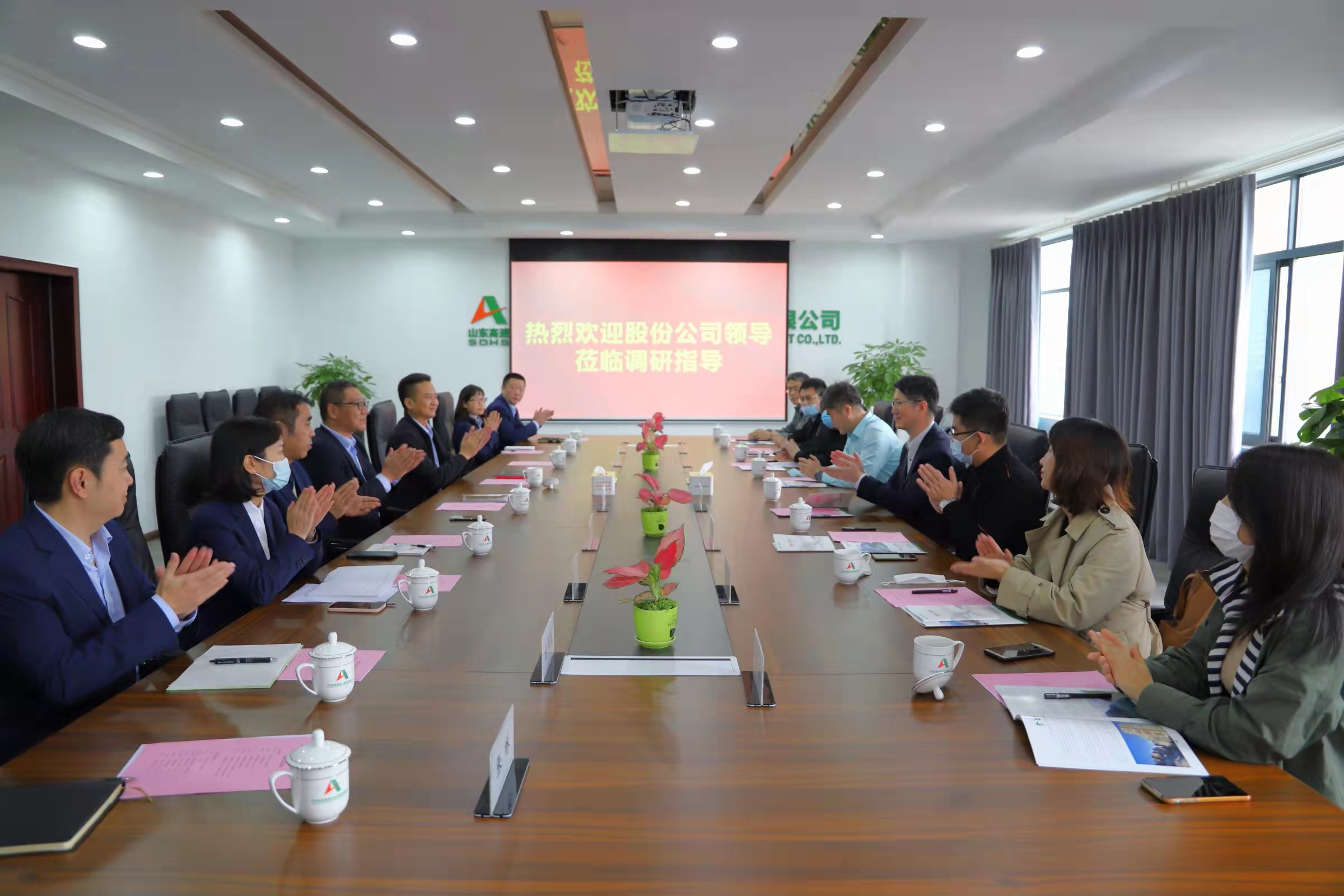 5dd35558b9f9b0ddd2dc7c3f0e0fa9e.jpg 5dd35558b9f9b0ddd2dc7c3f0e0fa9e.jpg