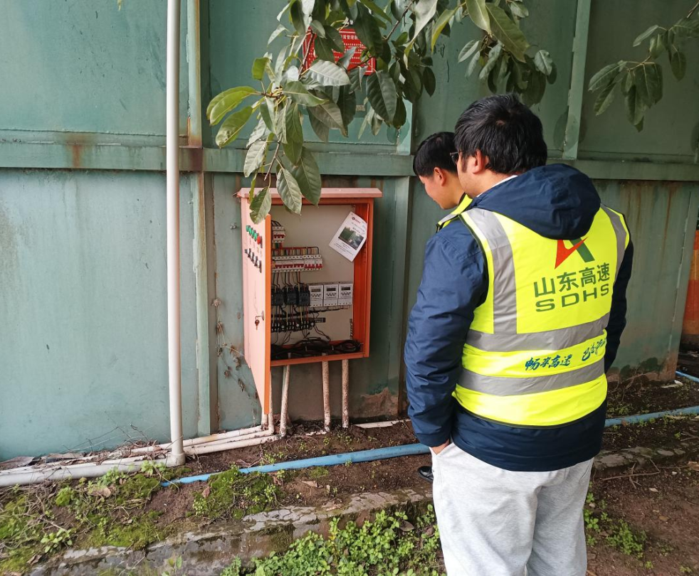 微信图片_20230206183429.png 微信图片_20230206183429.png